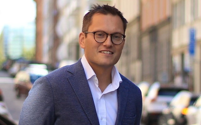 Hvordan investerer du...Fredrik? Hvordan investerer du...Fredrik?